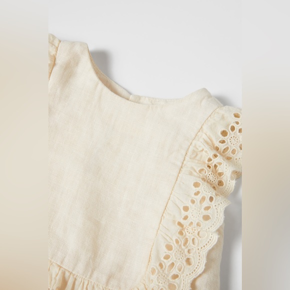 SOLD OUT - Picture 4 of 4